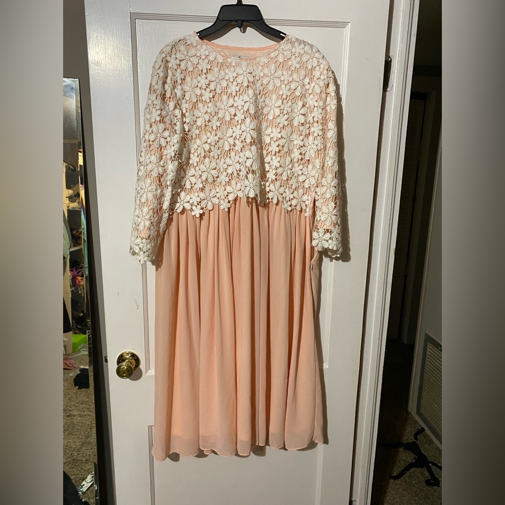 Pink and white lace dainty jewells dress